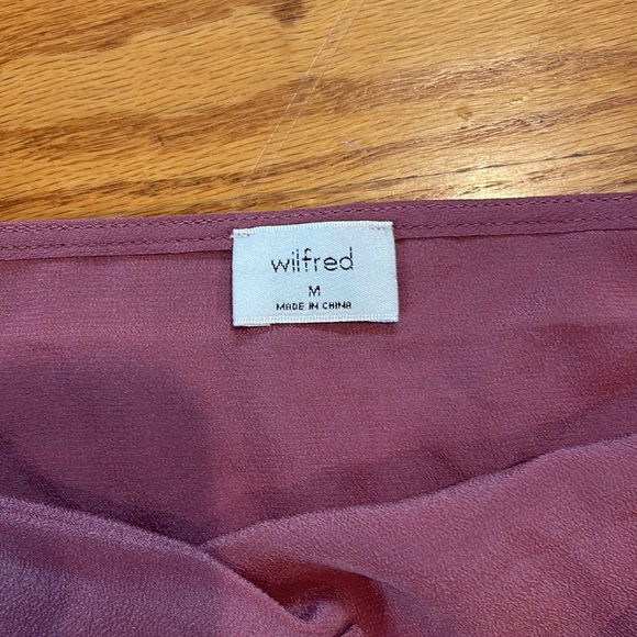 Aritzia Wilfred Top - M - Picture 3 of 3